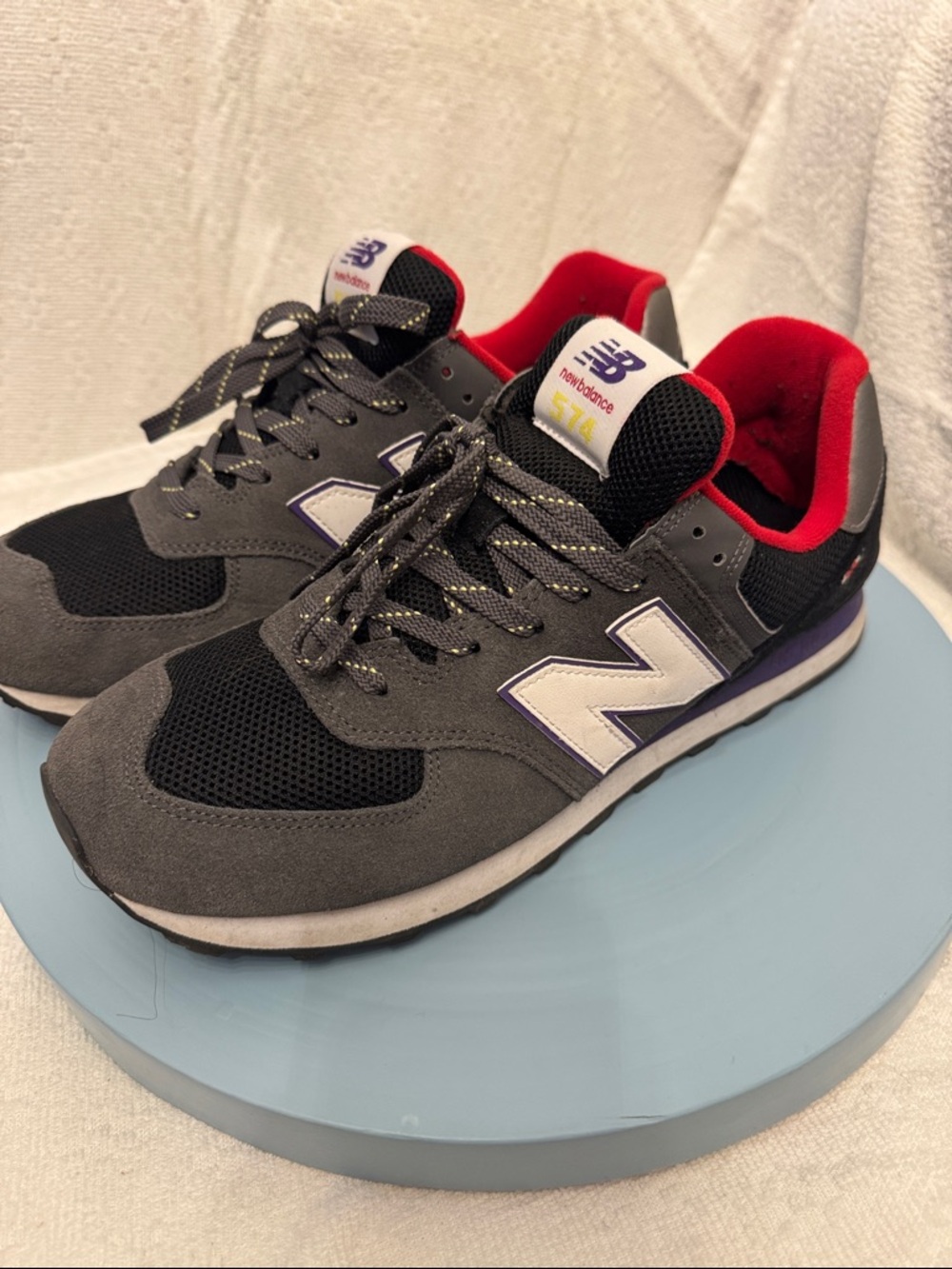 New Balance  574 Gray, Black & Red Retro Trainers